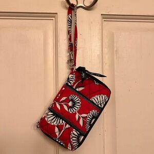 Vera Bradley Red Deco Daisy Wristlet